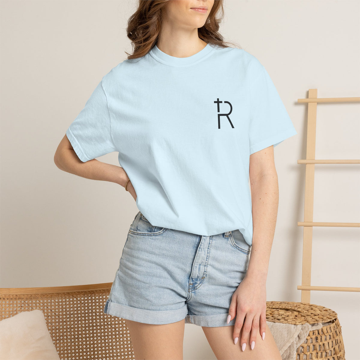 SIMPLE R TEE