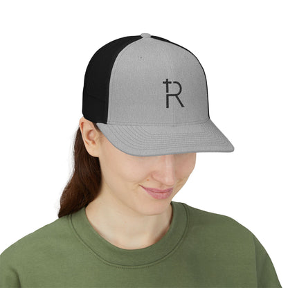 SIMPLE R TRUCKER CAP